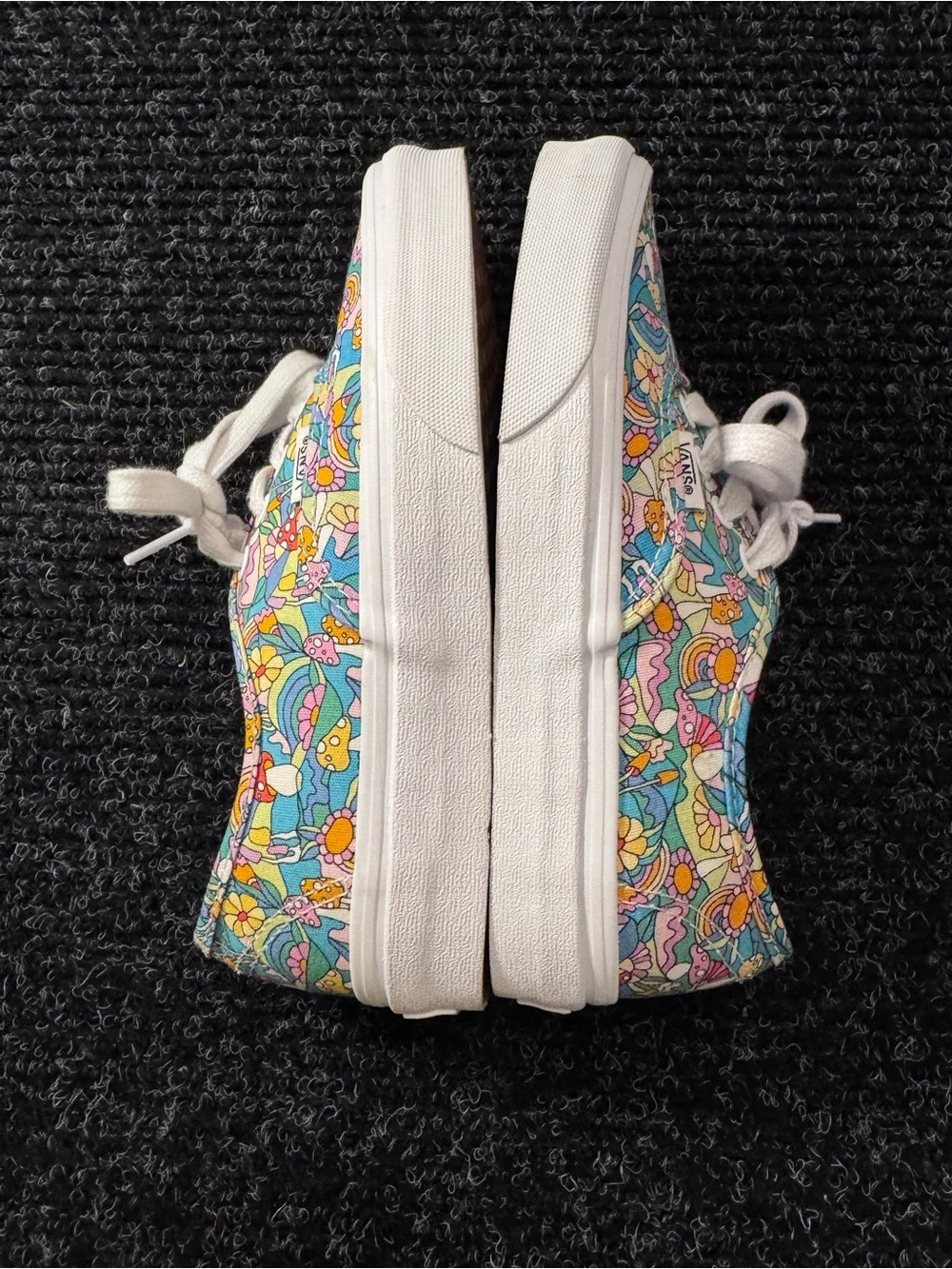 Vans Low Top Psychedelic Whimsical Mushroom Floral Enchanted Shoes Size 5.5 W/4M